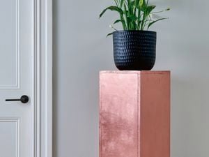 D.I.Y. - Header – How to make a plinth for your home
