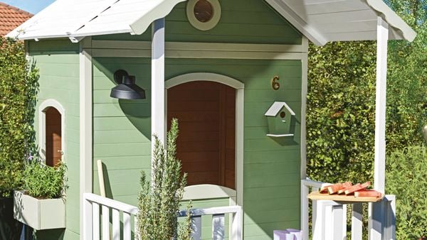 Cubby house