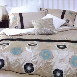 Paxton and Wiggin Hampton Quilt Cover Set - Queen