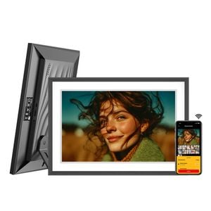 KODAK 10.1" RCF-1018 Frame Bundle + 64GB Card