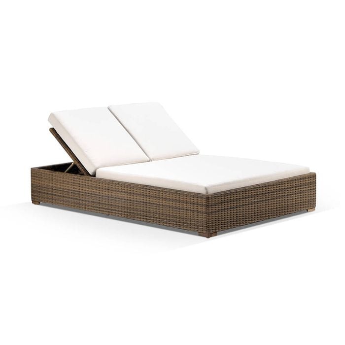 Breeze Outdoor Wicker Double Sun Lounge In Half Round Wicker