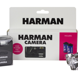 Ilford Harman Reusable 35mm Camera with Flash & 2x Kentmere Pan 400 Film