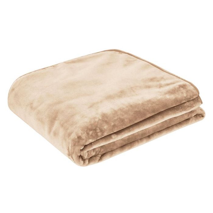 J.Elliot 450gsm Solid Faux Mink Blanket Natural