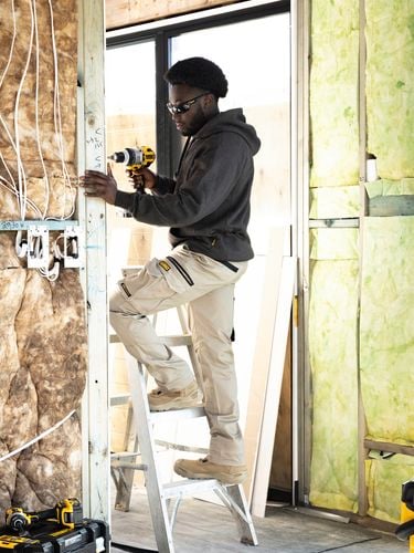 DeWalt Workwear - Graphic - Brand page -  Grey Hoodie