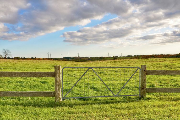 RapidFence fencing, gates and boundary solutions in outdoor environments