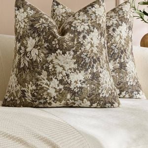 Gioia Casa 2-Pack Vintage Botanical Chenille Cushion Covers 45cm x 45cm - Beige
