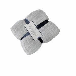 Troy Pattern Coral Fleece Extra Large Throw / Single Sized Blanket 150 X 200 Cm Silver