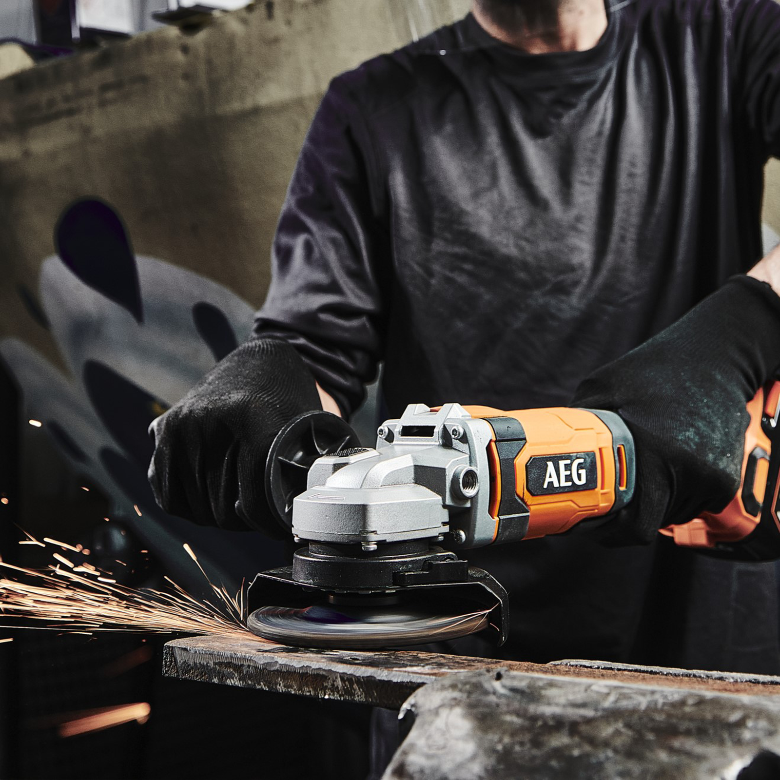 AEG 18V 125mm Angle Grinder Skin Only Bunnings New Zealand