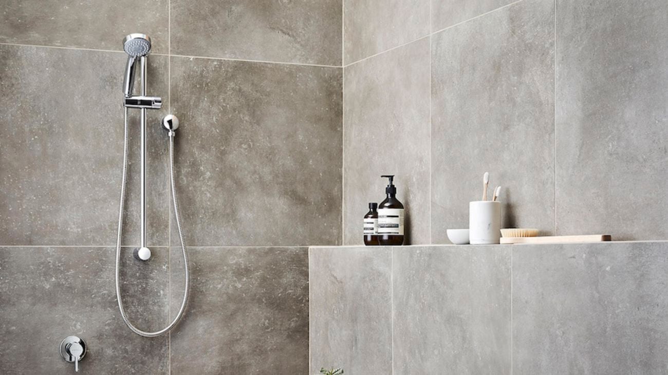 Modern grey shower with chrome Flexispray slide shower