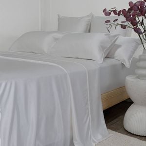 Bedding Co. Flat Sheet 100% Mulberry Silk 22 Momme White King