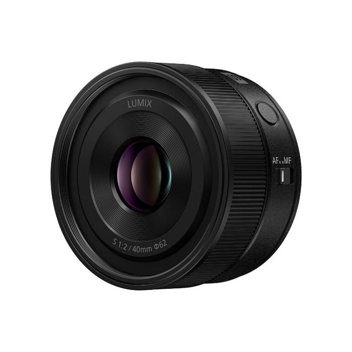 Panasonic LUMIX S 40mm f/2 Lens - Black