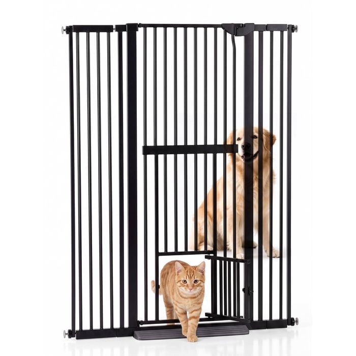 Advwin 151cm Extra Tall Pet Safety Gate Adjustable 75-105cm Wide Metal Gate Pet Door