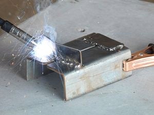 Welding metal