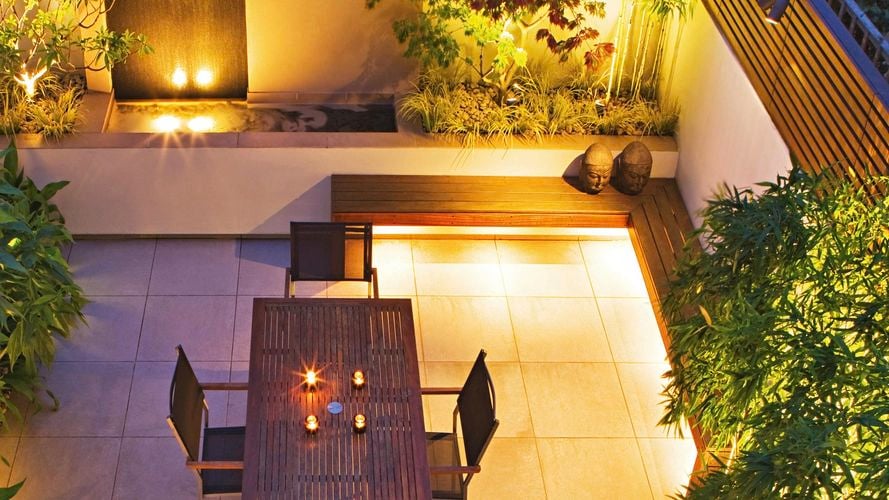 DIY - Header - Bring your garden to life with lights 