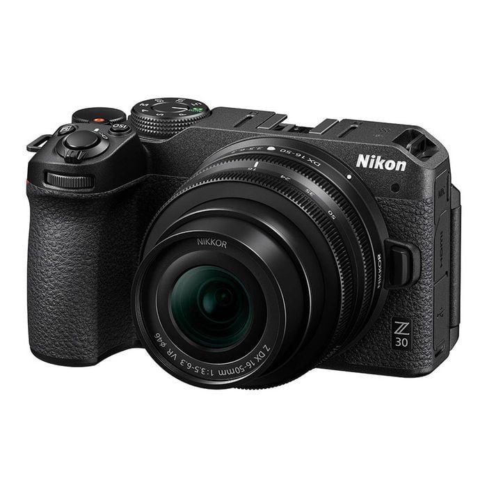 Nikon Z 30 + NIKKOR 16-50mm VR Lens Kit