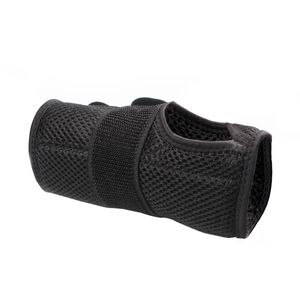 EQUIPMED Right Wrist and Hand Brace with Aluminium Splint & Flexible Support, Black