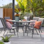 Outdoor Dining Settings