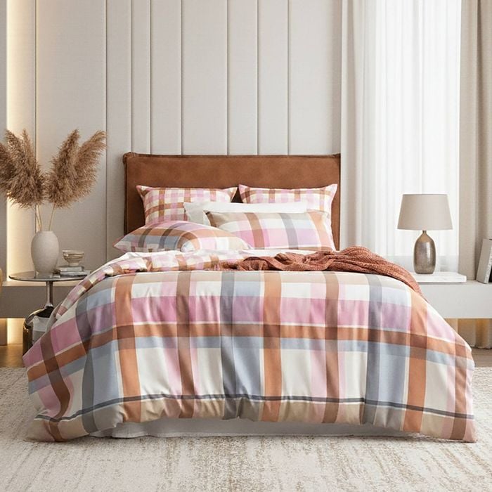 Renee Taylor Textured Cotton Slub Quilt Cover Set Pink Check Super King