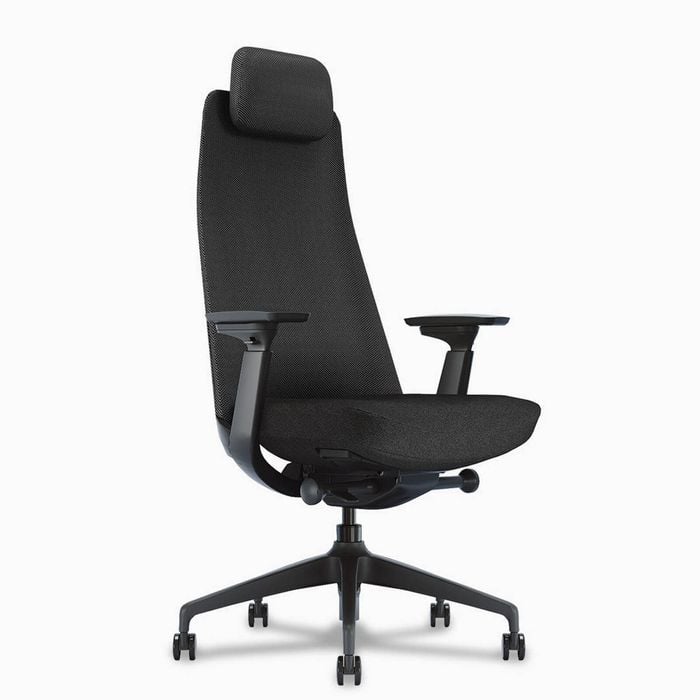 Desky Pinnacle Executive Office Chair - Black / Matte Black