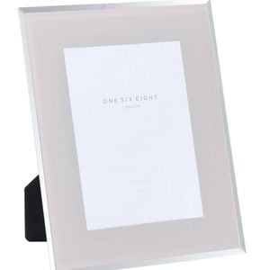 One Six Eight London Clara 7 X 5 Cloud Grey Glass Photo Frame
