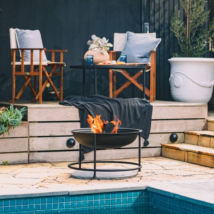 Glow 90 x 45 cm Black Fraser Steel Fire Pit with Outdoor Table