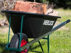 Sherlock wheelbarrow
