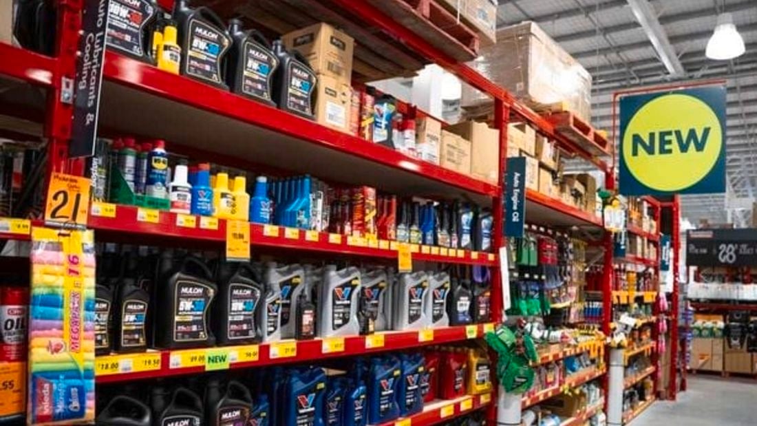 Automotive aisle in a Bunnings store with a wide range of new automotive products.
