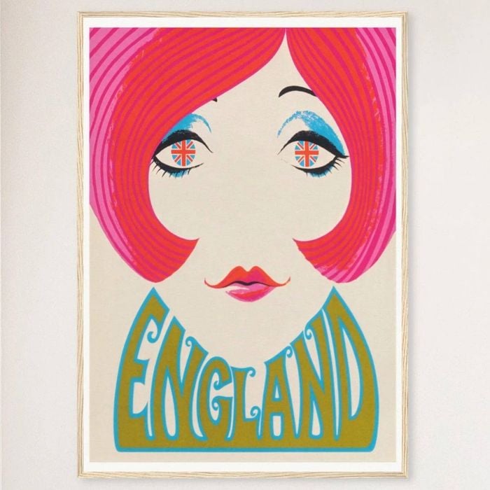 Galrie England Groovy Girl Vintage Poster - Retro 1960s Art for Home Decor, Wood Frame, A4 21 x 30cm (8 x 12inch)
