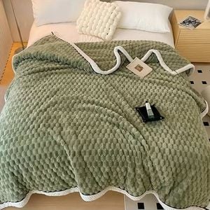CottonMore Large Soft Microsherpa Bed Blanket Throw Rug 200x230cm - Green
