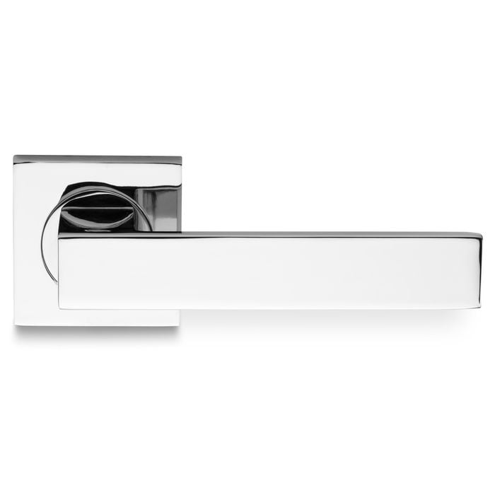 Lemaar Satin Chrome Cadalso Privacy Set