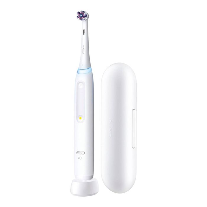 Oral-B iO Series 3 Electric Toothbrush (White)
