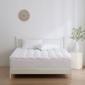 Sleepcare 1200gsm Microfibre Mattress Topper - King Bed