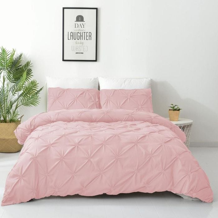 Dreamfields Double Blush Diamond Embroidery Pintuck Quilt/Doona/Duvet Cover Set