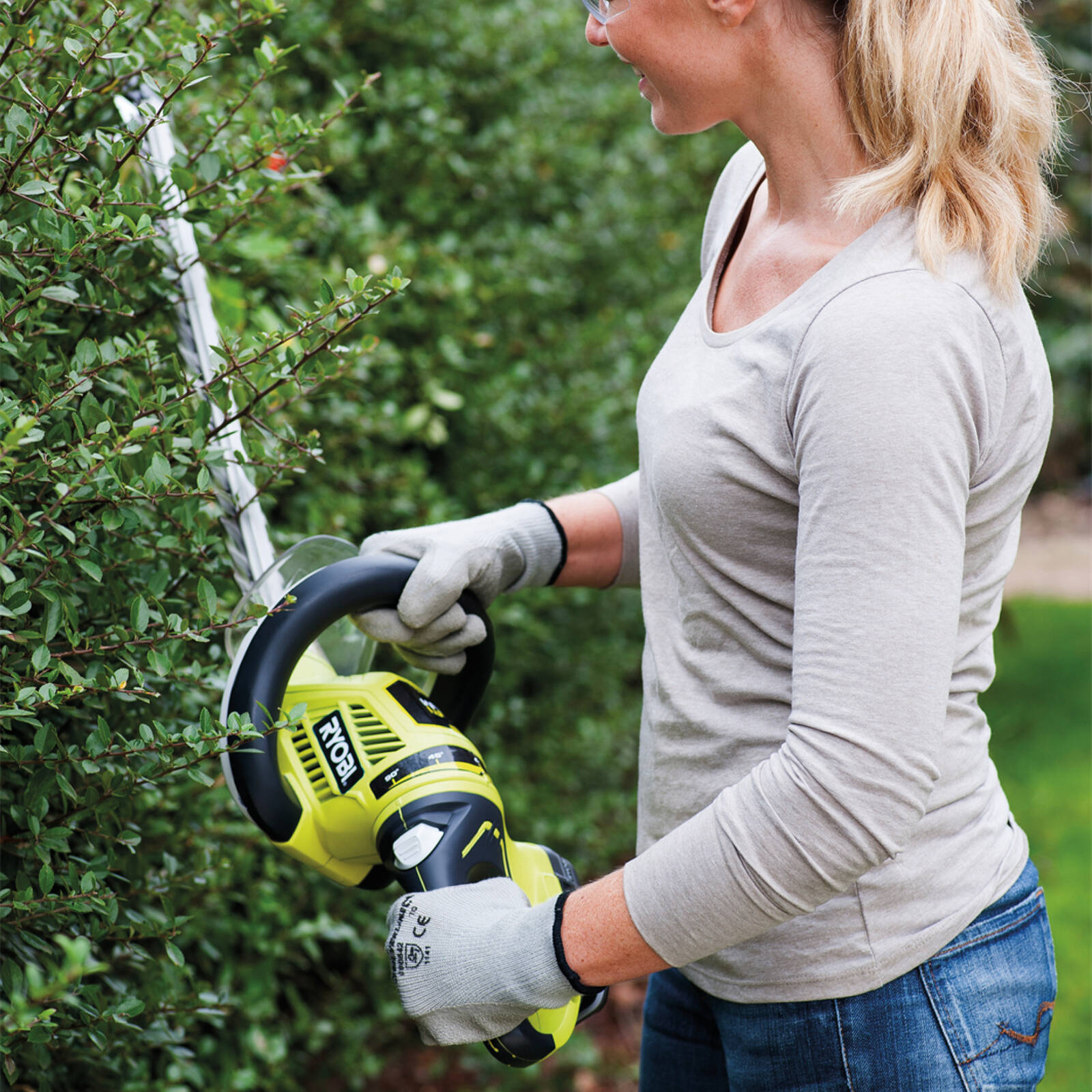Ryobi oht1851r hedge trimmer hotsell