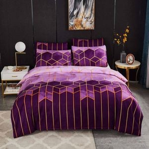 Fabric Fantastic Erena Purple Quilt/Doona/Duvet Cover Set - Super King Size
