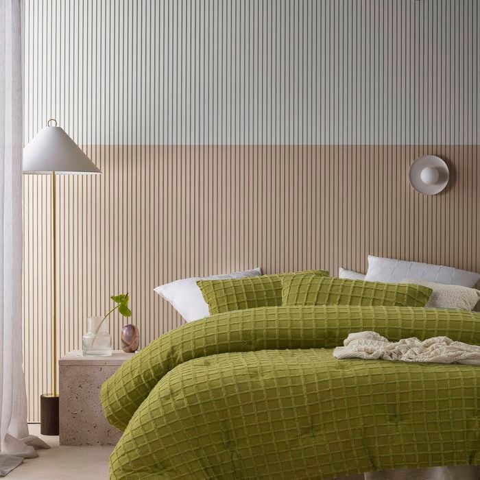 Vintage Design Homewares King Green Parquet Cacti Green 3 Piece Comforter Set -