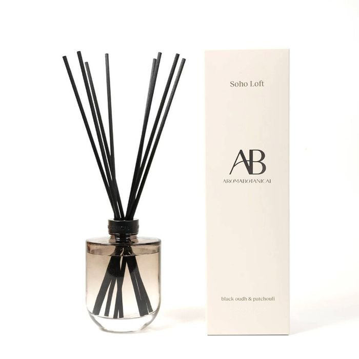 Aromabotanical Soho Loft Black Oudh Scent Home Fragrance Reed Diffuser 400mL