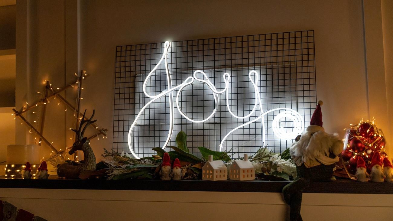 DIY - Header - How to make illuminated wall art
