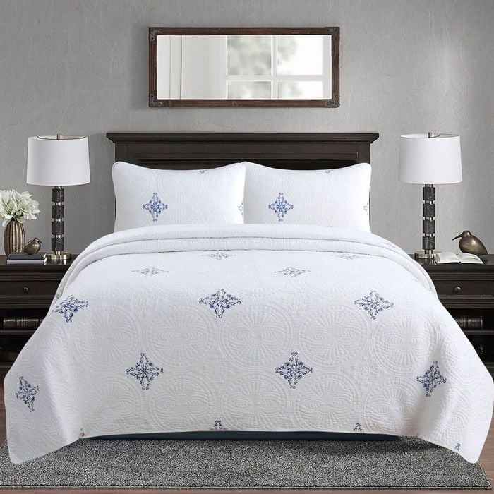 Bloomington 100% Cotton Lightly Quilted Coverlet Set Colorado Blue Queen