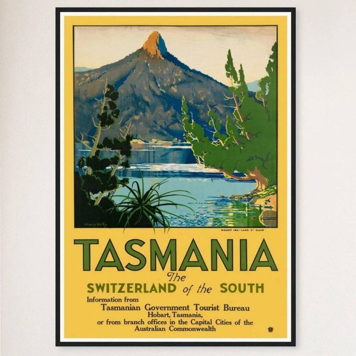 Galrie Tasmania Vintage Travel Poster - Discover the Switzerland of the South, Black Frame, A2 42 x 60cm (16 x 24inch)