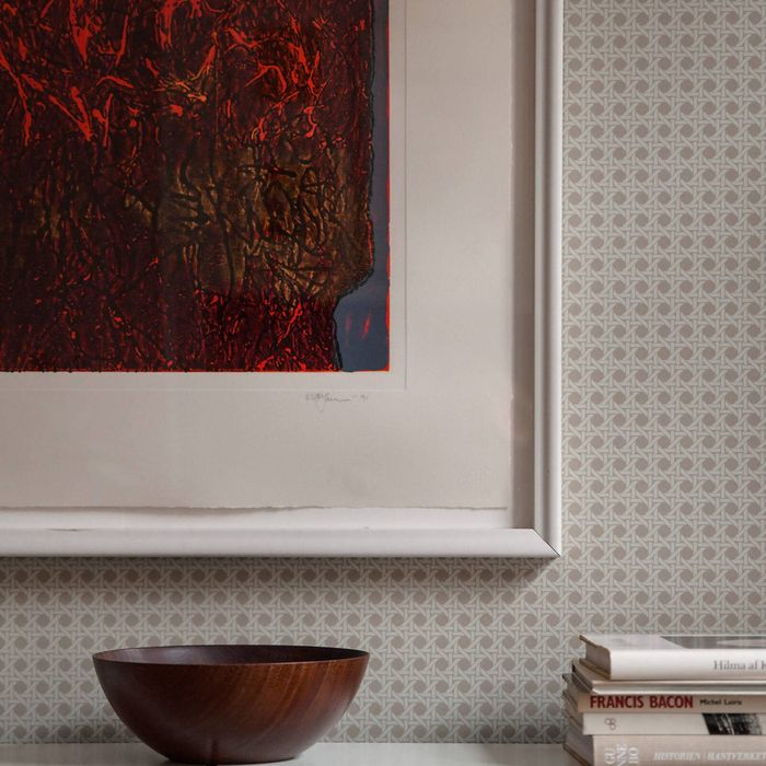 Wallpaper Trader Classic Rattan Wallpaper Roll 10.05m X 53cm, Taupe