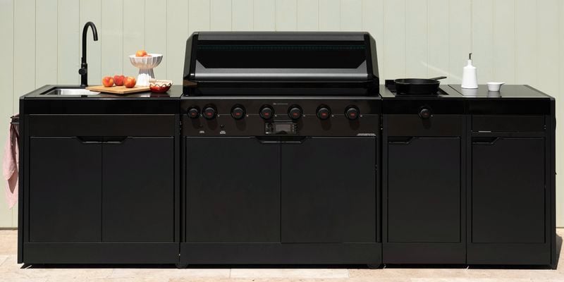 Modern Matador outdoor kitchen layout with BBQ and sink