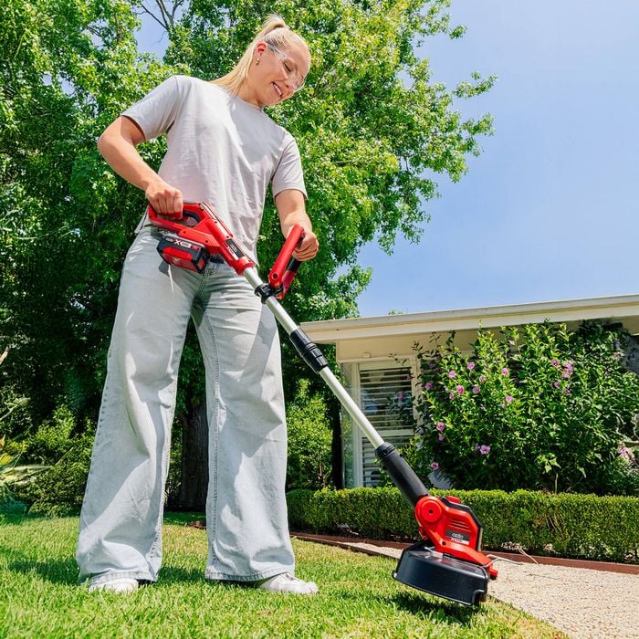Ozito PXC 18V 280mm 4.0Ah Cordless Line Trimmer Kit PXLTK