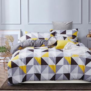 Fabric Fantastic Geometric Queen Size Quilt/doona/duvet Cover Set
