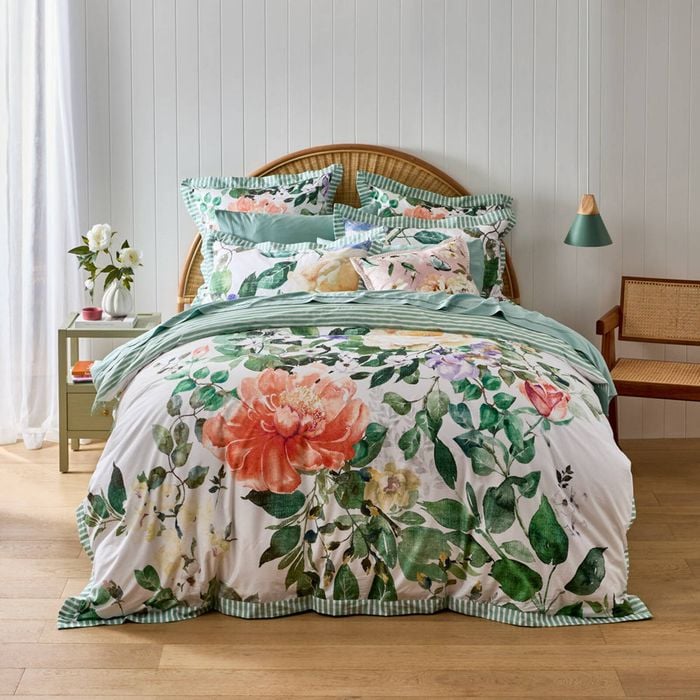 MyHouse Rosa Quilt Cover Set - Queen