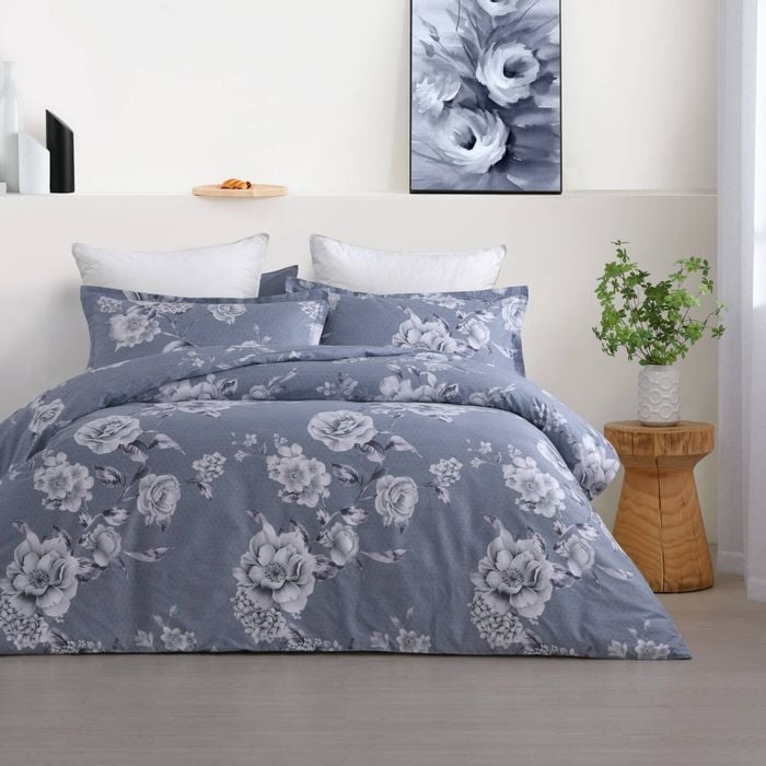 Dreamaker Blossom 100% Cotton Quilt Cover Set Silver King Bed