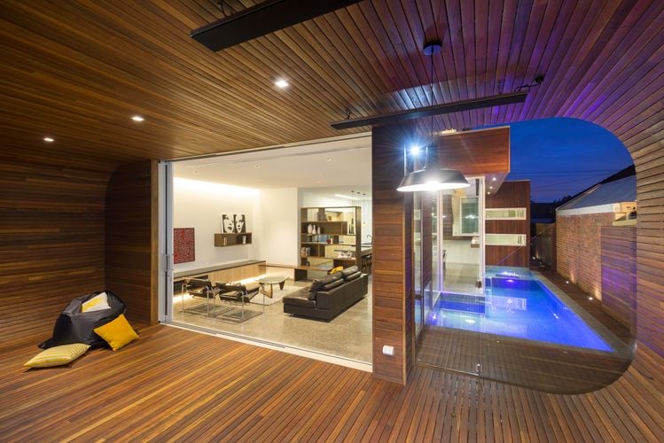 Outdoor pool deck, heated with roof mounted heat lamps