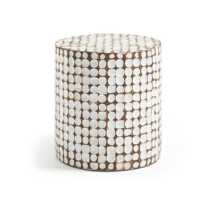 Necoco side table in solid mango wood and white coconut shells, 40 cm