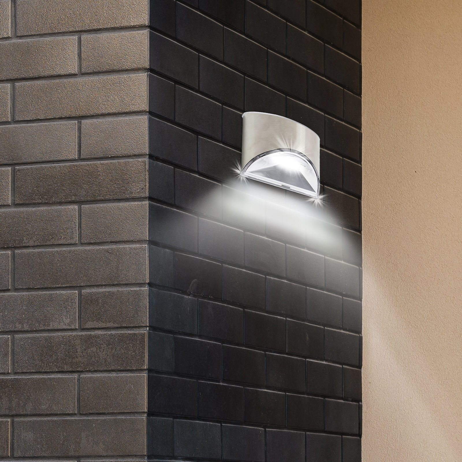 Click Janet Solar LED Wall Light Bunnings Australia