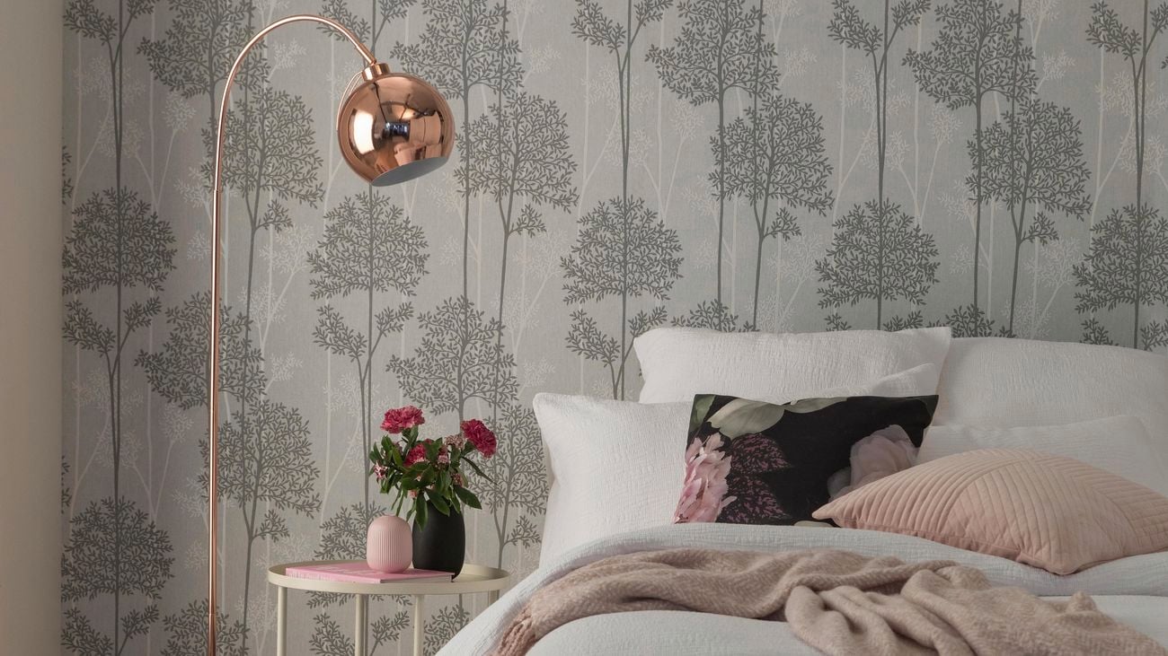 Tree patterned wallpaper.